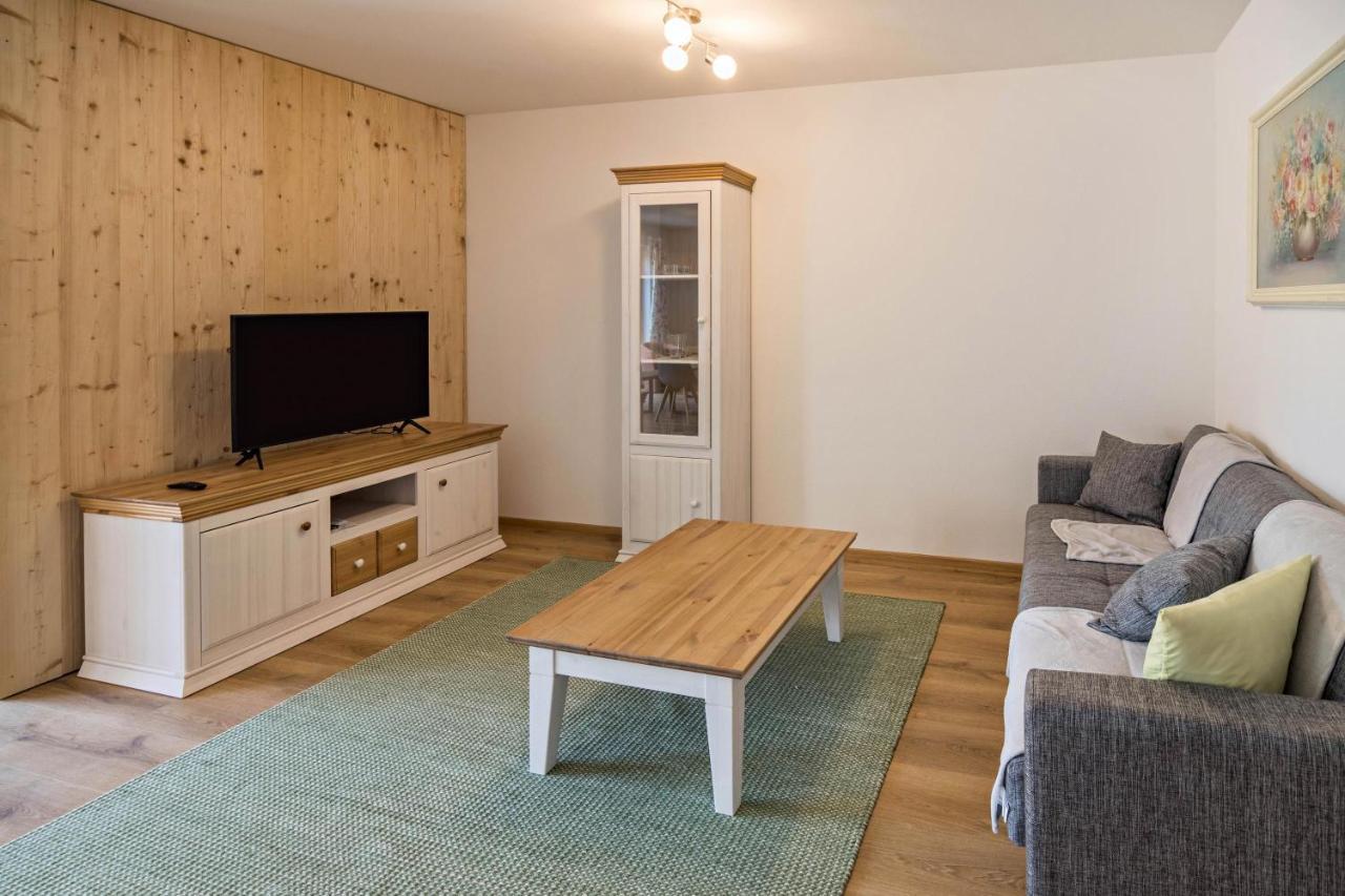 Ferienwohnung Haefele 2 باد فورتساخ المظهر الخارجي الصورة